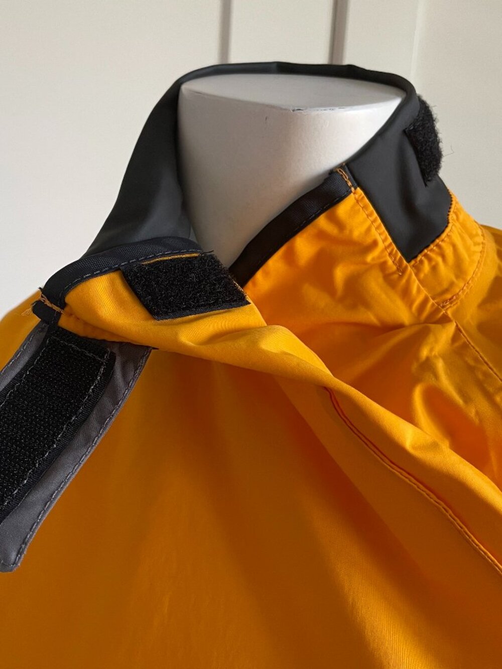 Kokatat Stoke High Performance Dry Top Style 24422 100% Nylon Orange Black Sz M - Picture 5 of 14